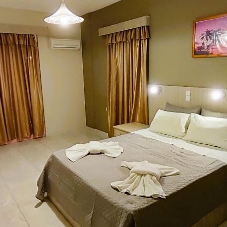 Anaxos Alex Apartment ภายนอก รูปภาพ