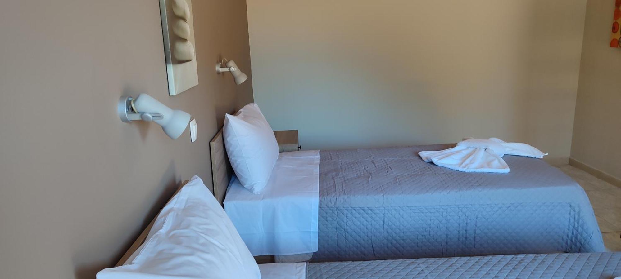 Anaxos Alex Apartment ภายนอก รูปภาพ