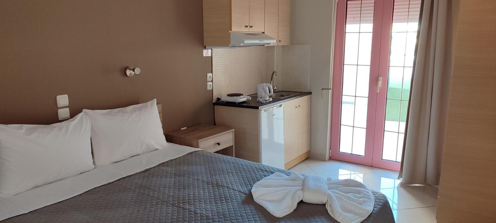 Anaxos Alex Apartment ภายนอก รูปภาพ